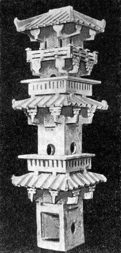 Провинция Хэбэй. Погребение около Ванду. Модель башни, I—II в. н. э.