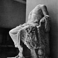 Статуя Геракла. Мрамор. I в. до н.э. Греко-римский музей в Александрии