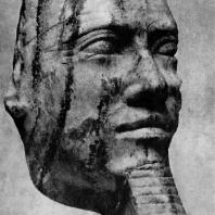 Голова статуи фараона IV династии (возможно , Хафра). Диорит. Первая половина 3 тыс.до н. э. Лейпциг. Университет