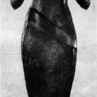 Царица Каромама. Бронзовая статуэтка с золотыми и медными вставками. XXII династия. Около 860 г. до н. э. Париж. Лувр