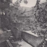 Остатки бастионов в восточной части дворца в Кноссе, Крит. Фото: Анджей Дзевановский