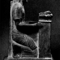 Коленопреклоненный мужчина с наосом. Середина XIV в. до н. э. Фивы. Вид сбоку