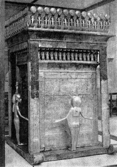 Ларец из гробницы Тутанхамона (Музей в Каире)