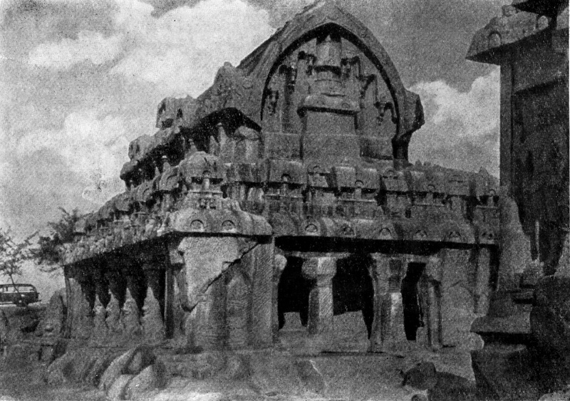 Махабалипурам. Ратха Бхима, VII в. Монолитное сооружение типа чайтьи