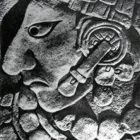 Стела в Бонампаке. Фрагмент. Культура майя