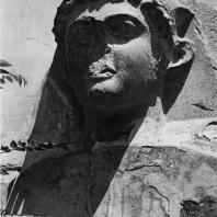 Портрет Антония (?). Песчаник. Конец I в. до н.э. Греко-римский музей в Александрии