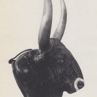 Ритон в форме головы быка, Крит, XVI в. до н. э. Фото: Анджей Дзевановский