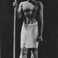 Фараон Сесострис I (Сенусерт I). Статуя найдена в Листе. XII династия. Египетский музей в Каире. Фото: Анджей Дзевановский